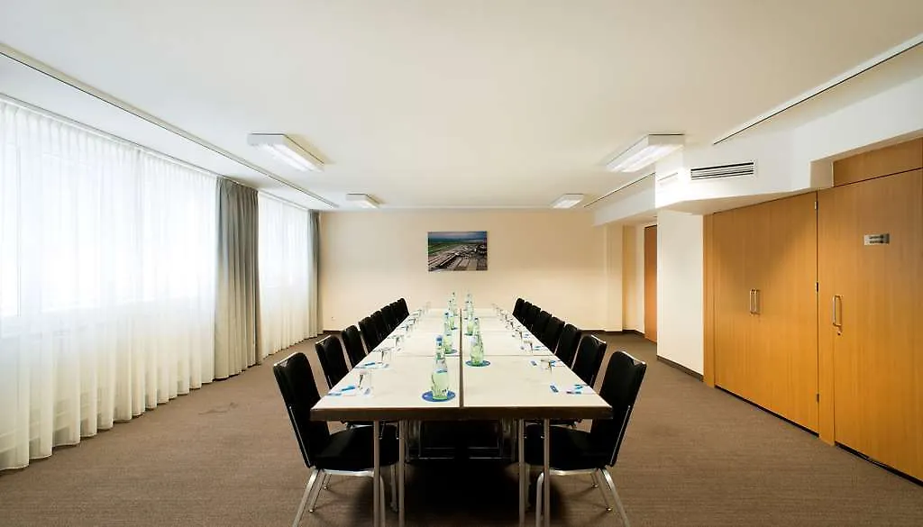 Hotel Nh Frankfurt Moerfelden Conference Center 4*, Mörfelden-Walldorf